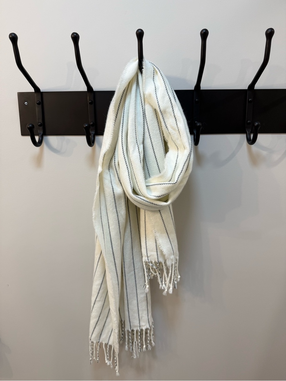 A&F Ivory Striped Lightweight Scarf